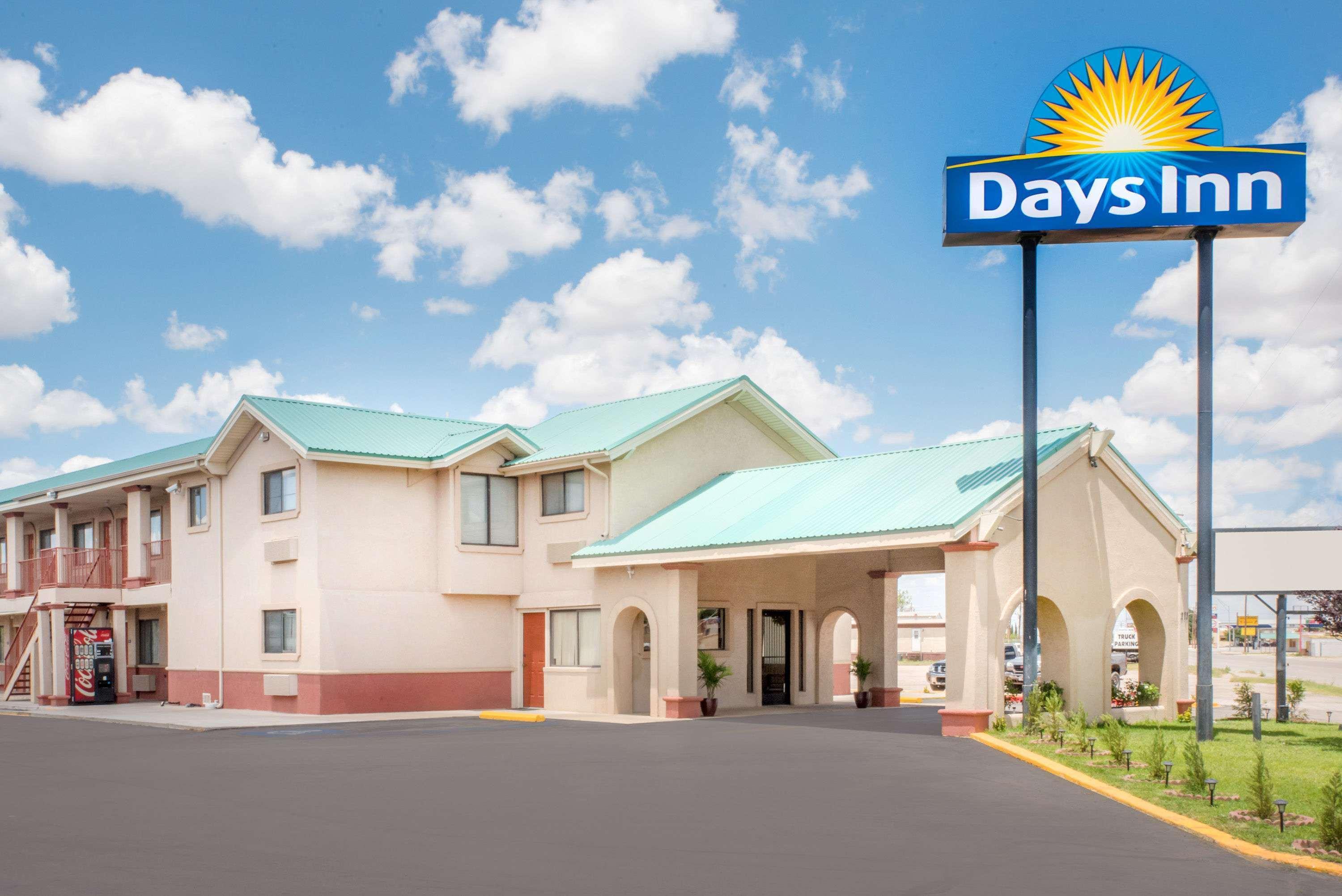 Days Inn By Wyndham Hobbs Eksteriør bilde